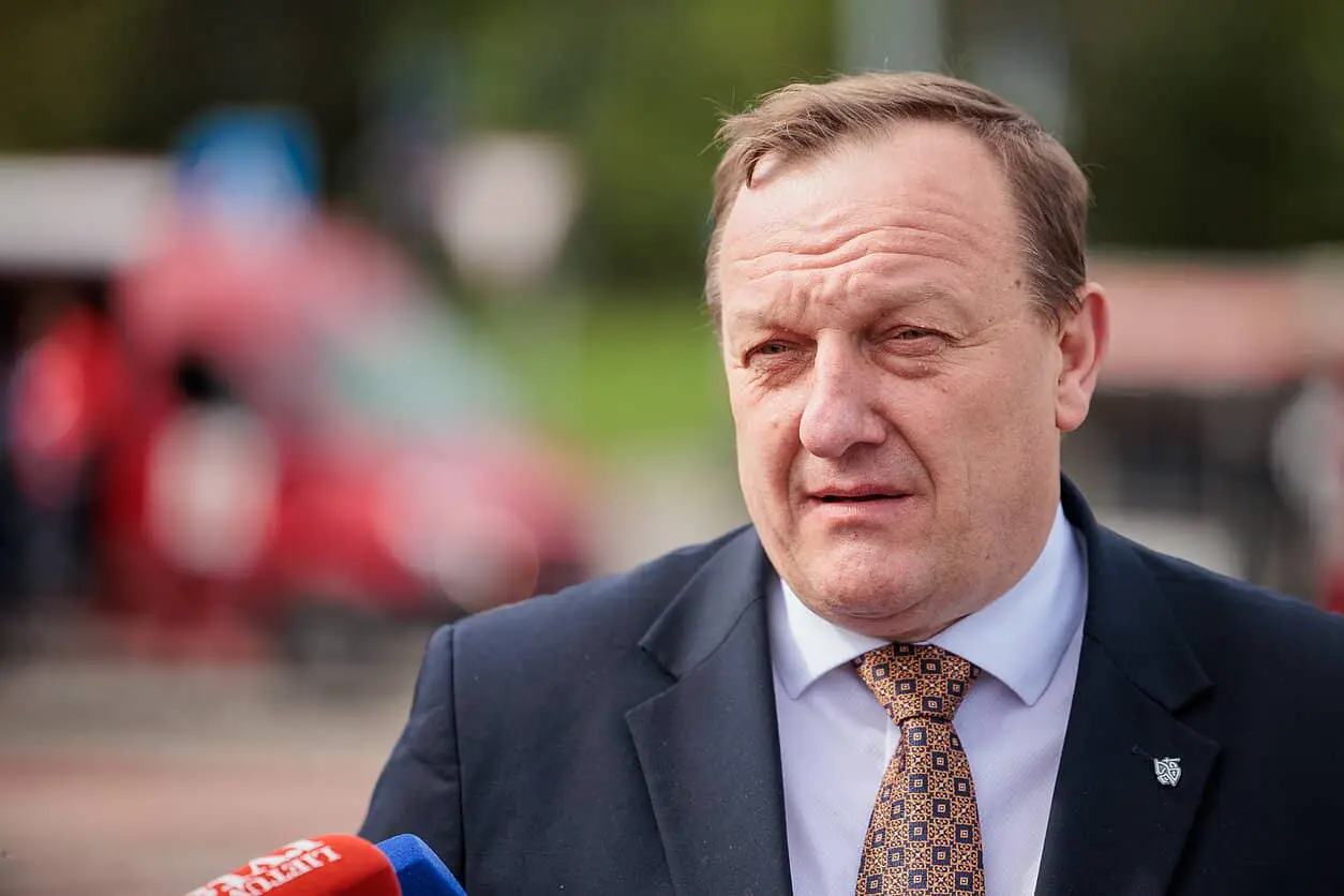 У Литві назвали загрозою безпеці зростання кількості шенгенських віз, виданих росіянам