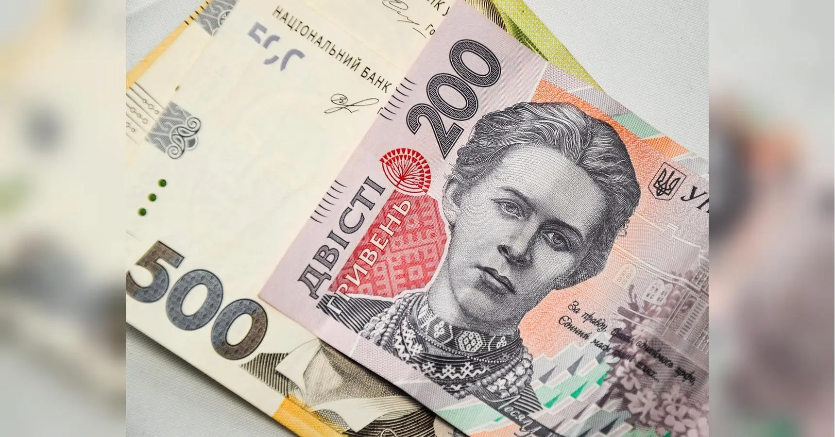 Частині молодих українців виплатять по 200 тисяч гривень: хто може розраховувати на бонус
