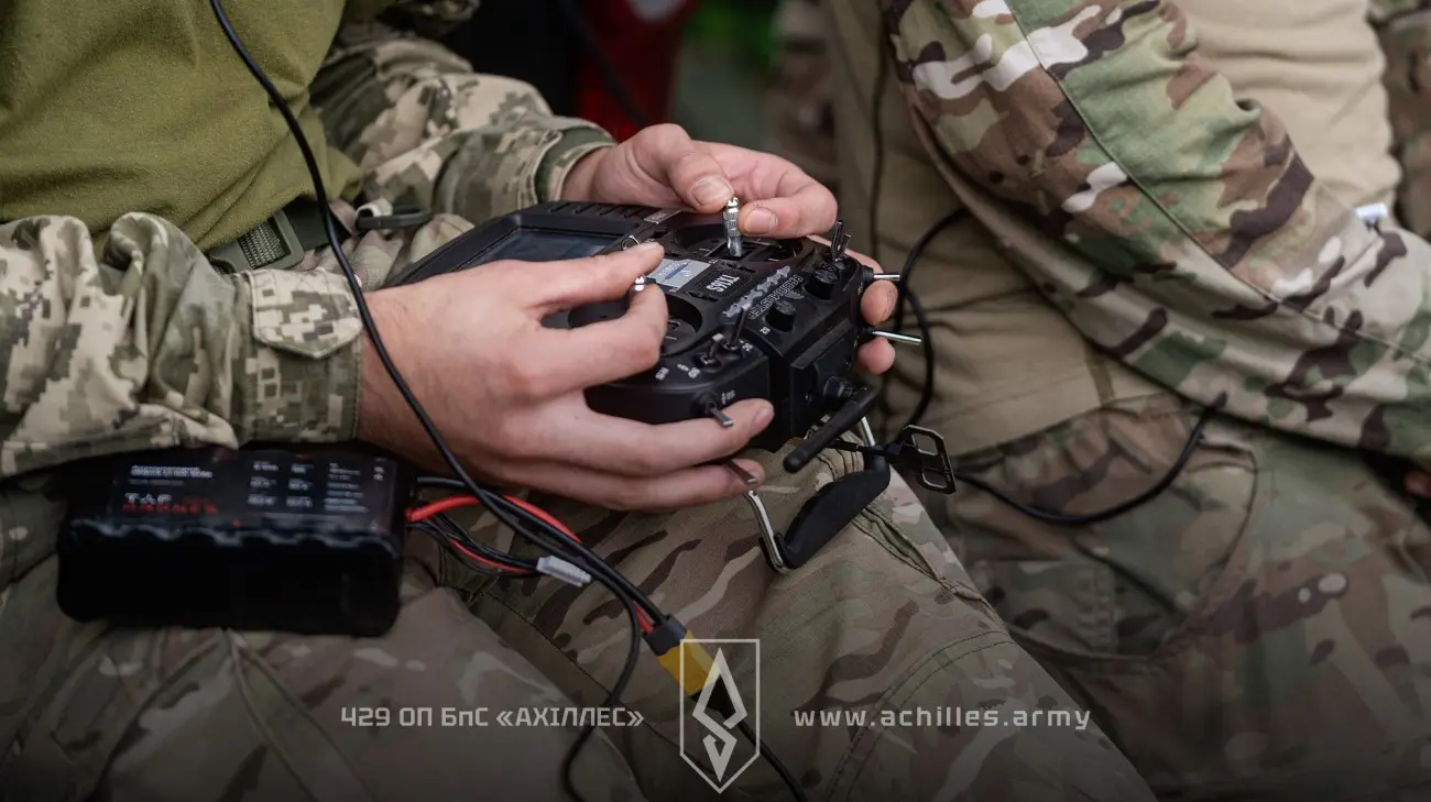 Втрати ворога на Харківщині зростають: полк "Ахіллес" показав, як горять окупанти