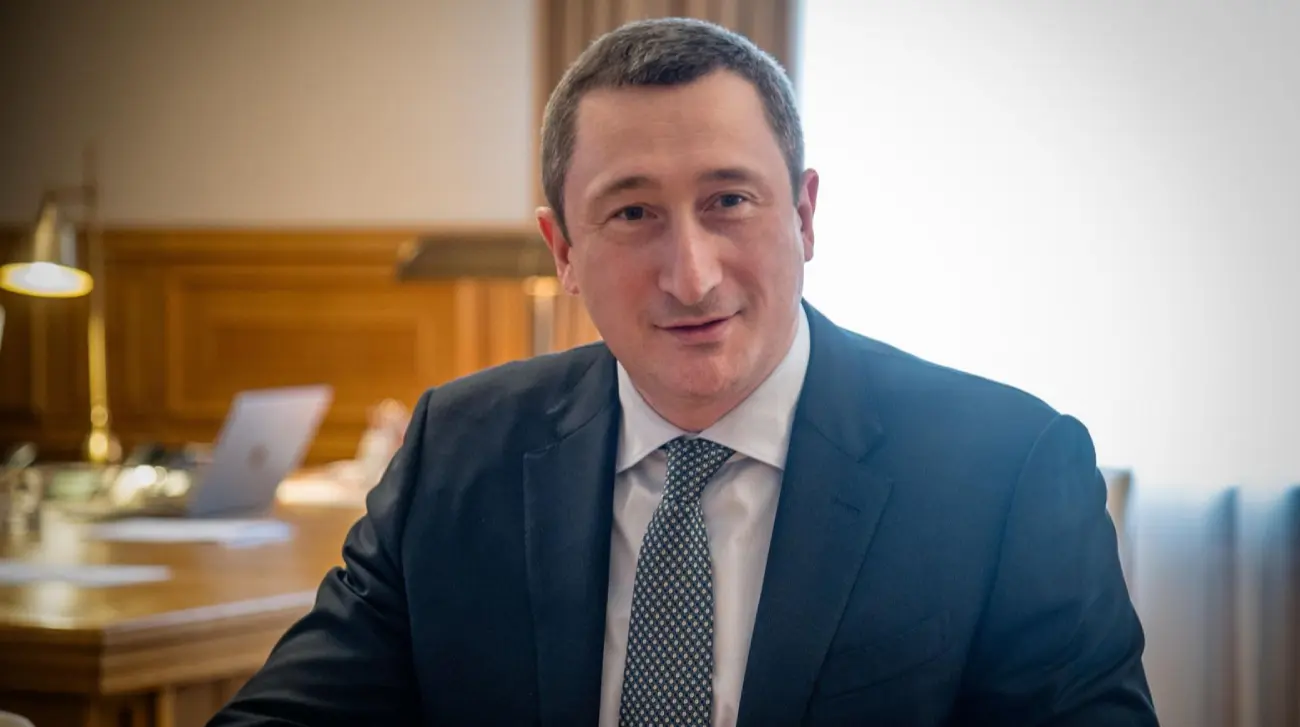 Чернишов перебуває в Україні і не ухиляється від слідства – директор НАБУ