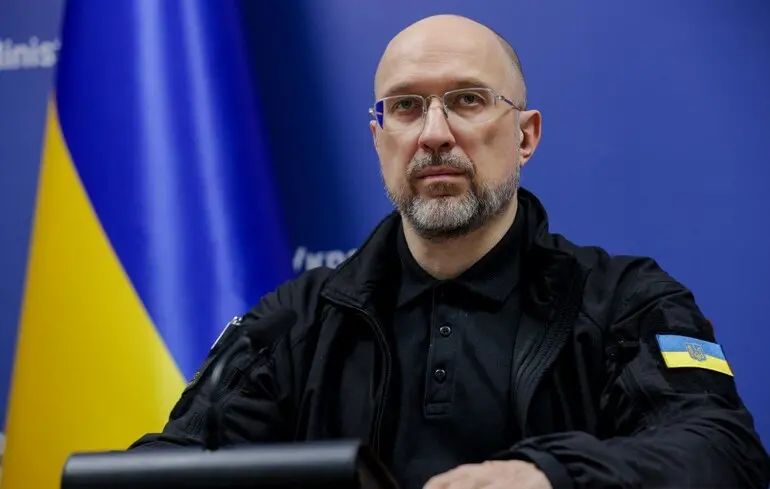 Зеленський заперечив інформацію про відставку Шмигаля 