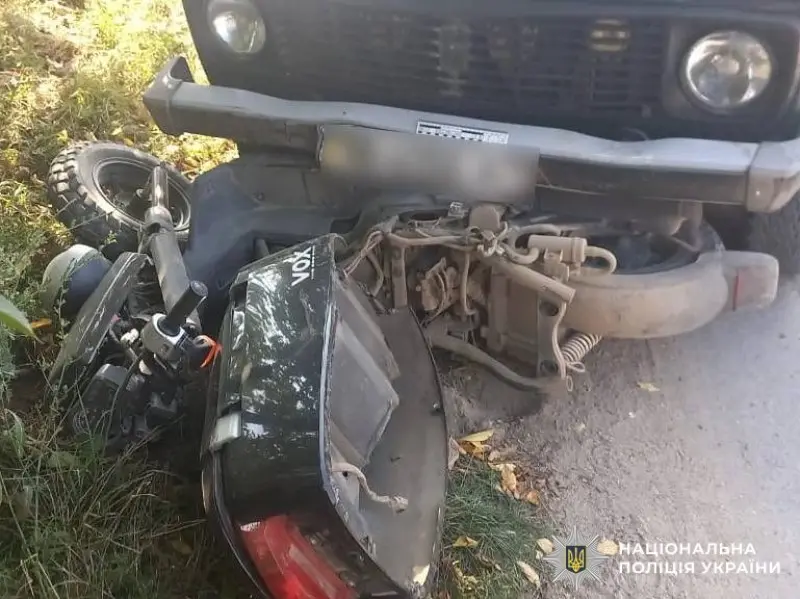 На Вінниччині 11-річна водійка скутера зіткнулася із автомобілем ВАЗ