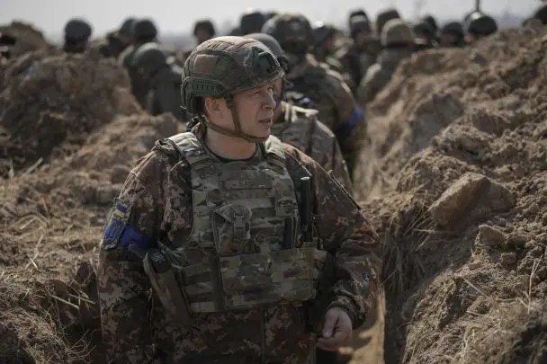 Чи перекинуть війська КНДР з Курщини на інші напрямки: Сирський відповів
