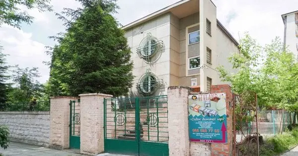 Львів: Забудовник фінансує реставрацію дитячого садка для нового