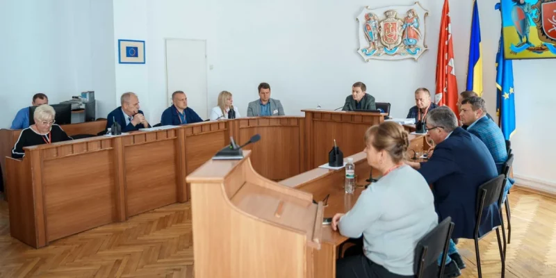 По 10 тисяч гривень отримають власники будинків у Вінниці, які постраждали від обстрілу 10 вересня