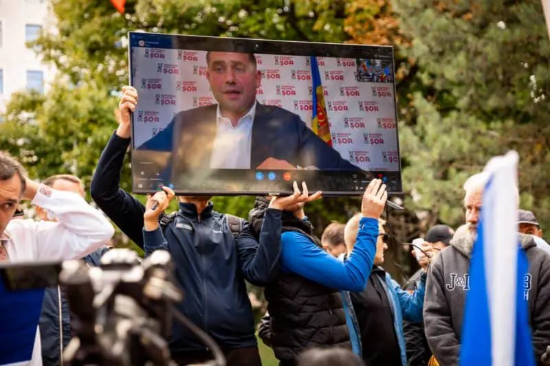 Молдовський олігарх-втікач Шор пропонує $3000 за участь в антиурядових протестах