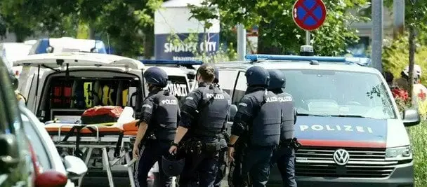 В Австрії підліток у школі вчинив стрілянину: загинули вчителі та учні