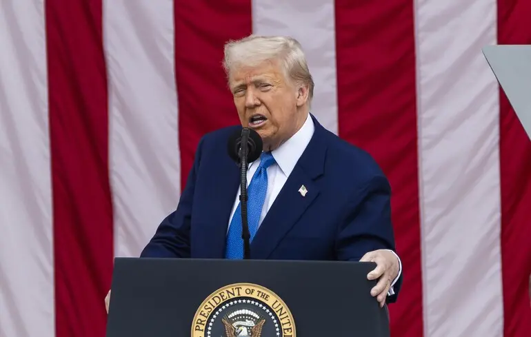 Трамп прийме в Білому домі лідерів Вірменії та Азербайджану: може бути оголошена мирна угода — WP