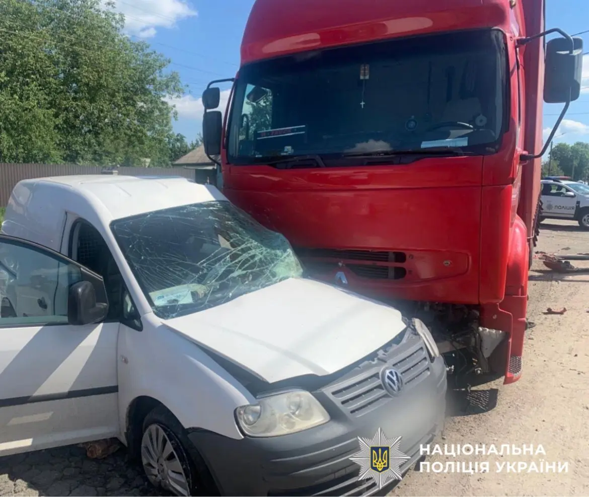 Поліцейські Київщини розслідують обставини смертельної ДТП на Обухівщині