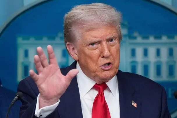 Зеленський чекає на дзвінок від Трампа після зустрічі з Путіним