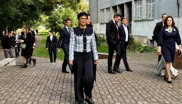 Єврокомісарка Кос вважає, що Україна виконала "домашнє завдання" щодо нацменшин
