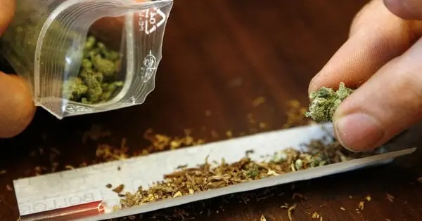 Мешканця Львівщини засудили на 6 років за спробу перекинути наркотики в колонію
