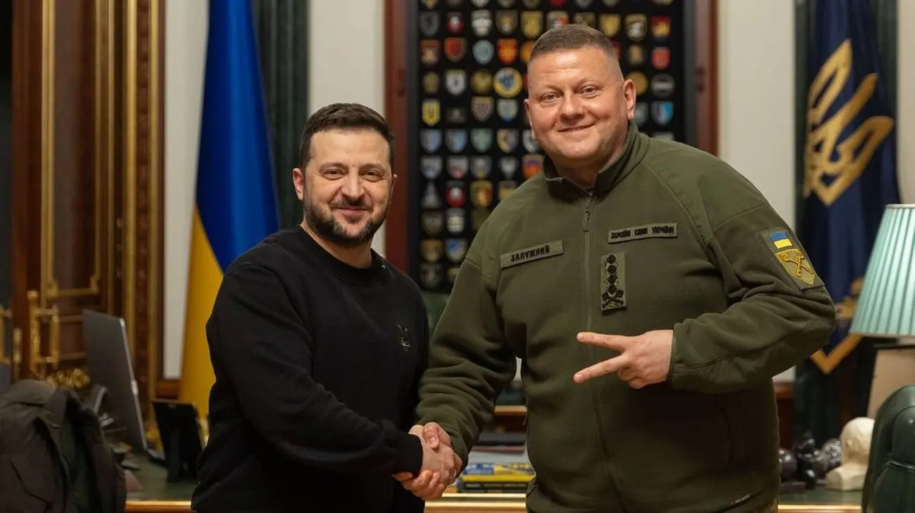 Українці готові проголосувати за президента Зеленського і партію Залужного – опитування