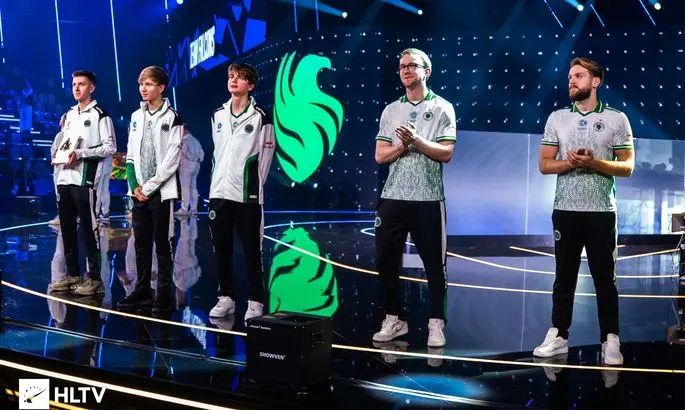 Falcons завоевали бронзу Esports World Cup 2025