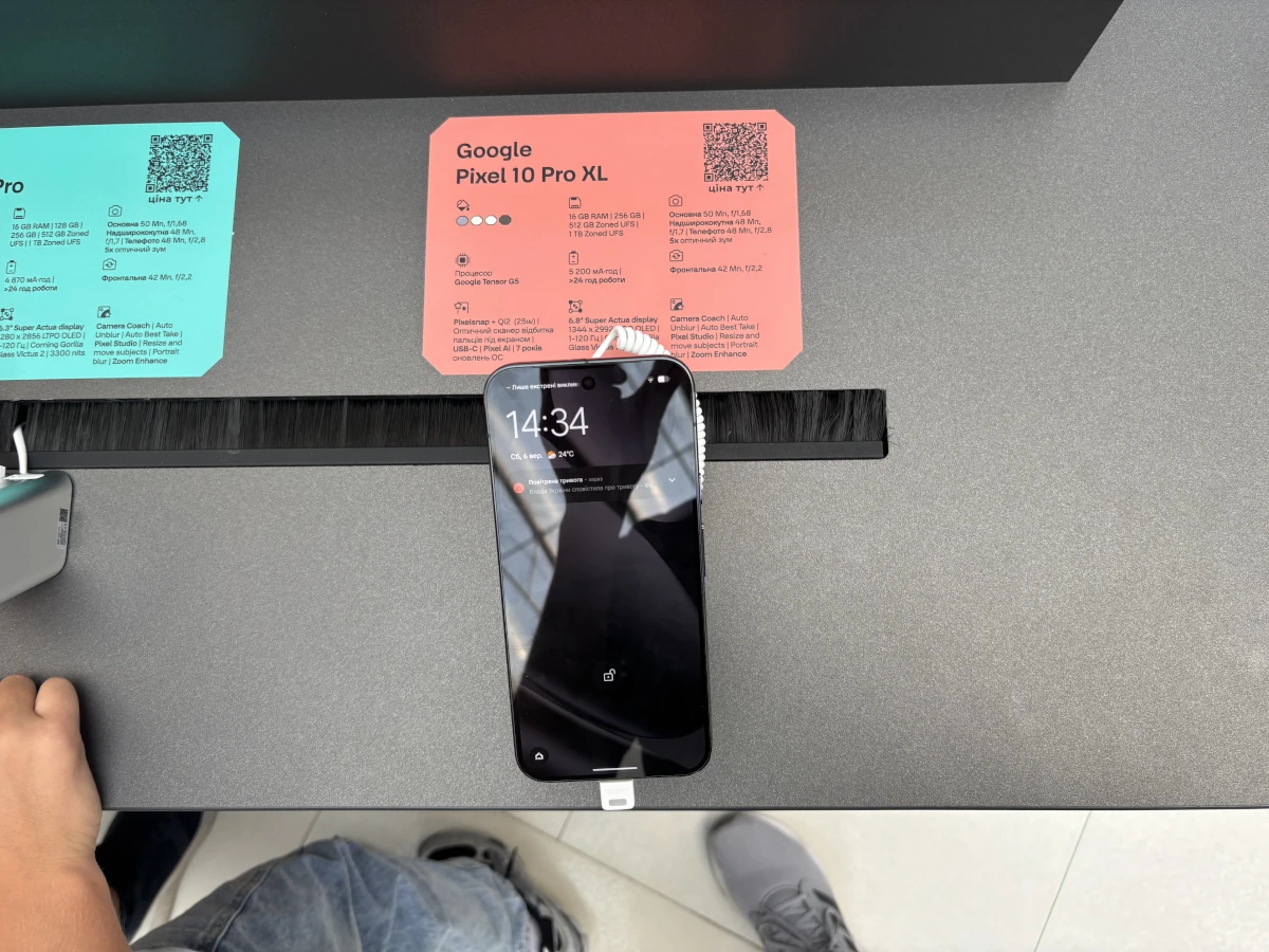 Google Pixel 10 Pro XL став революційним в плані ремонту смартфоном