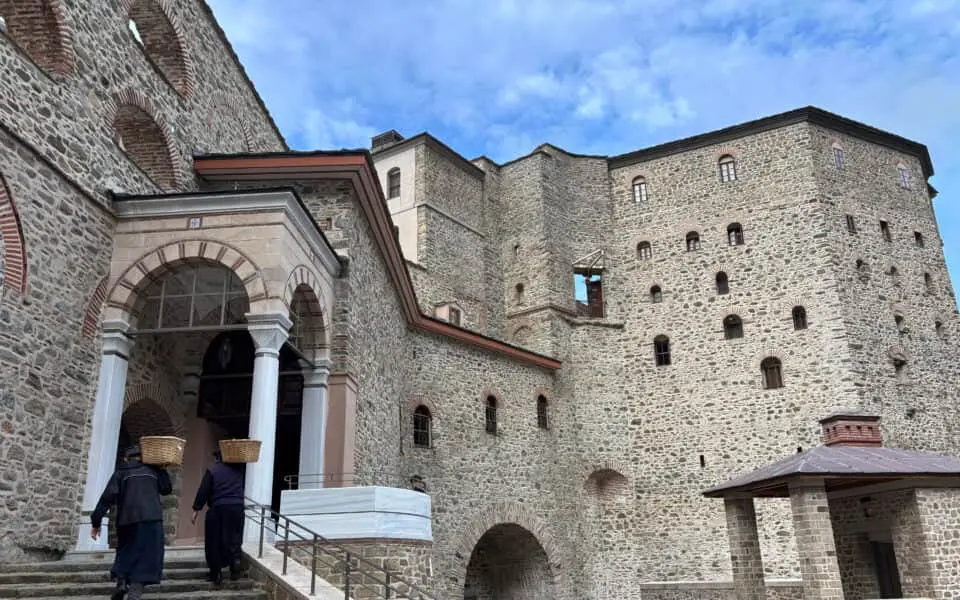 Землетрус пошкодив багатовікові монастирі на грецькій горі Афон