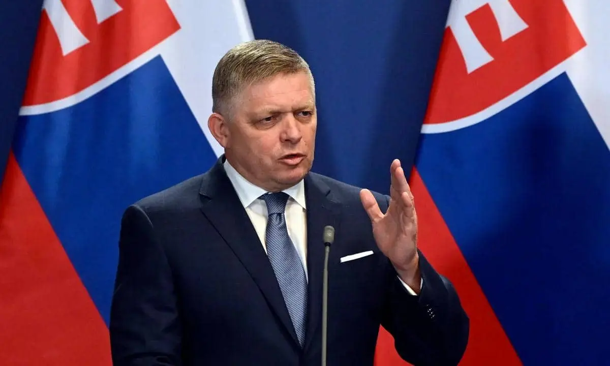 Фіцо: без обговорення територіальних змін в Україні не буде прогресу щодо миру
