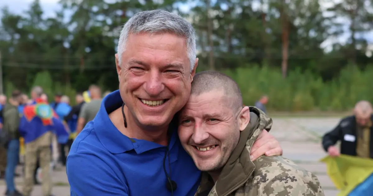 В Україну з російського полону вдалося повернути ще одну групу захисників. ФОТО, ВІДЕО