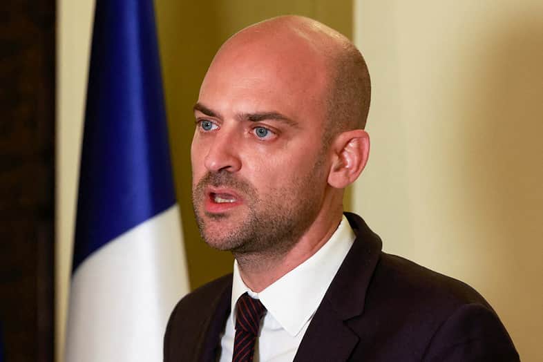 Франція підштовхує Азербайджан та Вірменію до швидкого підписання мирного договору