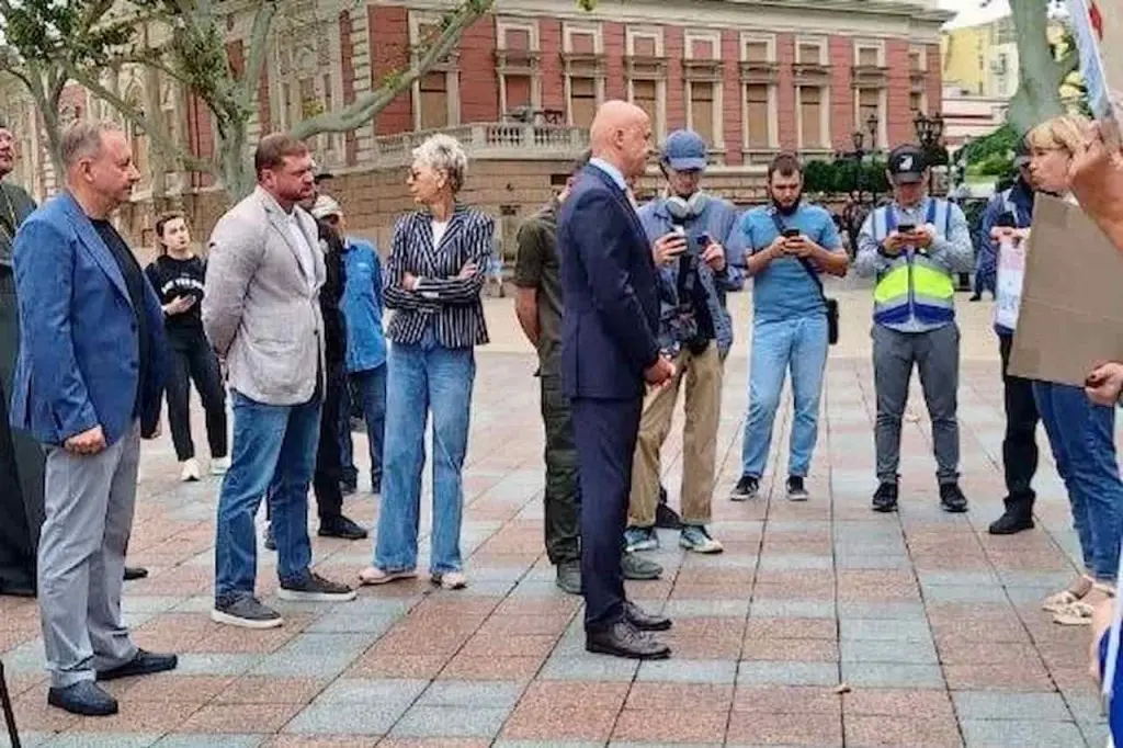 Мер Одеси Труханов незадоволений участю директорки “Одеського життя” в акції “Гроші на ЗСУ”