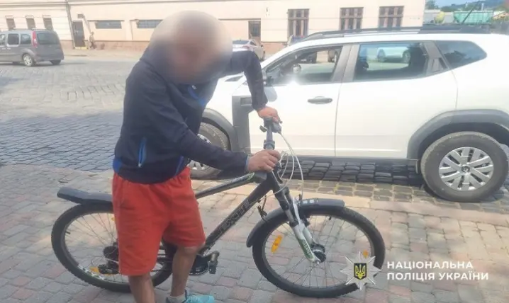У Чернівцях затримали серійного крадія велосипедів