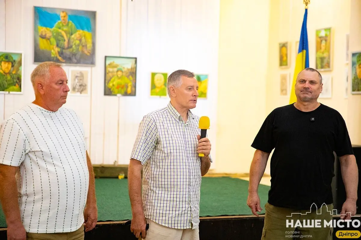 Виставка «Між пострілом і подихом»: зустріч мистецтва та захисту в