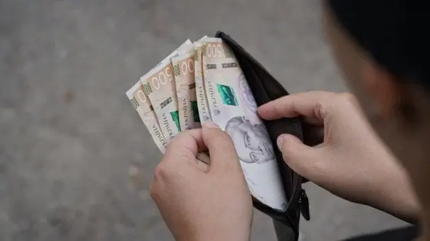 Пенсія для тих, кому за 65: кому держава гарантує підвищення виплат