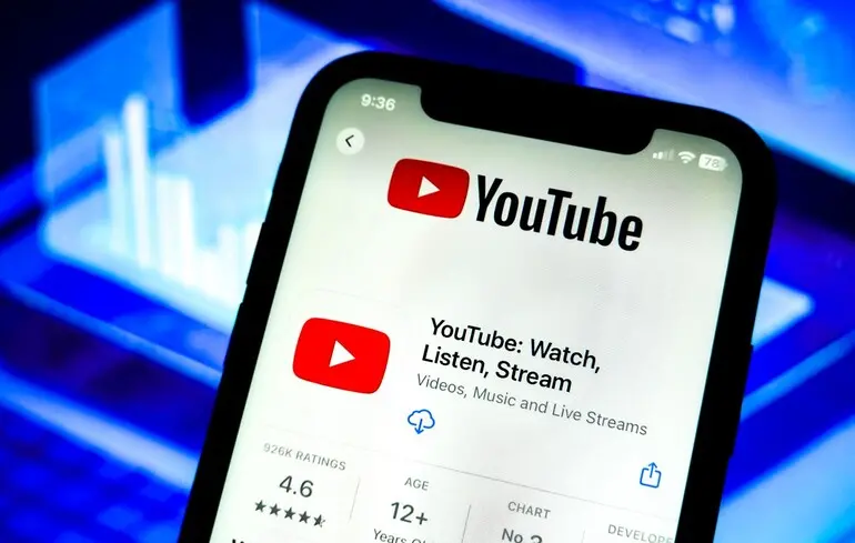 YouTube Непослідовно Бореться з Дезінформацією в Європі