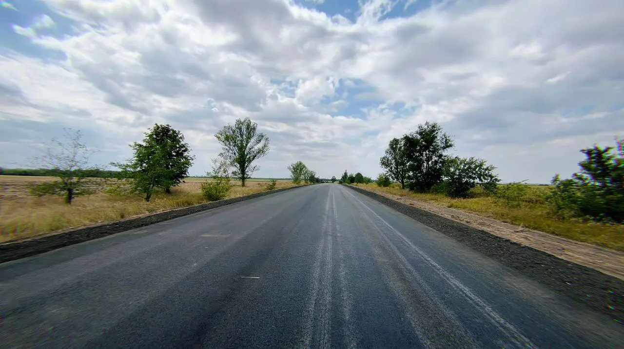 На Дніпропетровщині завершили ремонт головних прифронтових доріг