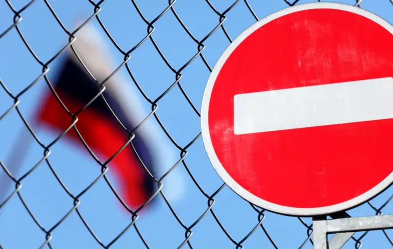 Європа запровадить нові санкції проти РФ, якщо Путін відмовиться від зустрічі з Зеленським і Трампом — The Telegraph
