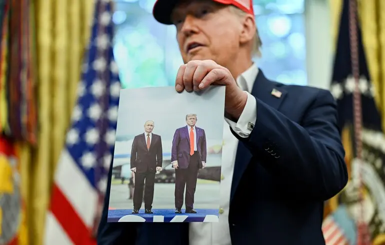 Аналітикиня Коффлер: Путін утримує Трампа "у грі" завдяки дзюдо та КДБ 