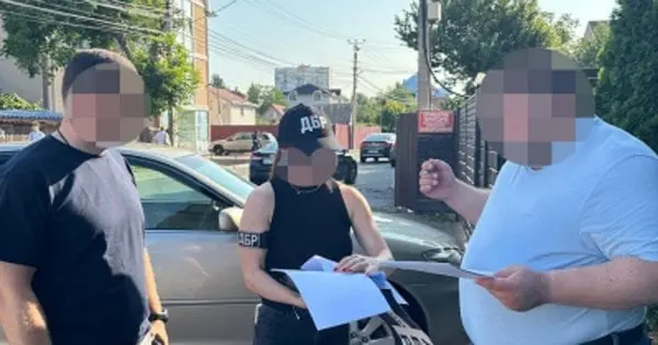 Керівництво Держпродспоживслужби на Вінниччині вимагало з підлеглого хабар за службове житло