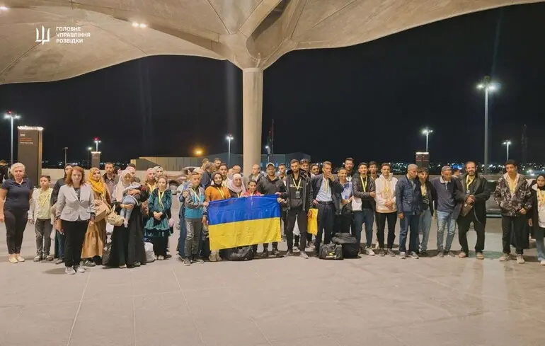 МЗС та ГУР провело складну операцію з евакуації громадян України з Гази