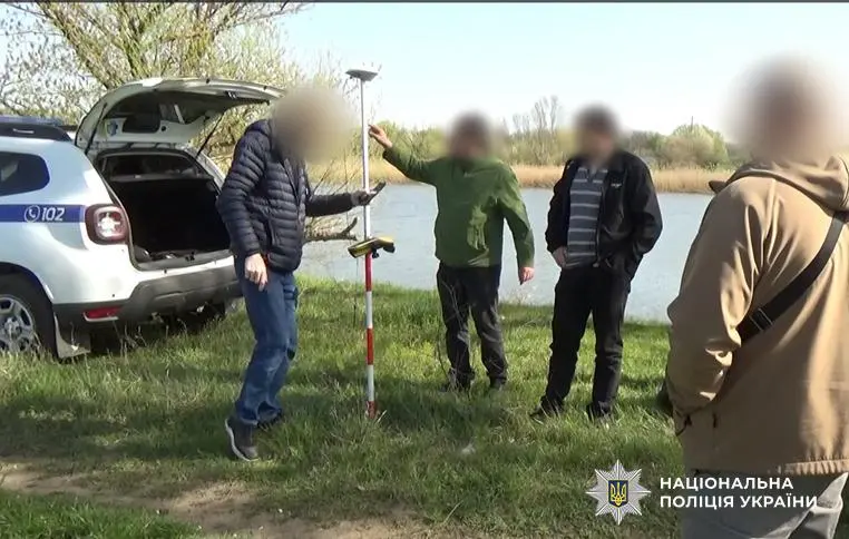 Захопив 11 гектарів землі в охоронній зоні на Одещині: чоловік отримав вирок суду
