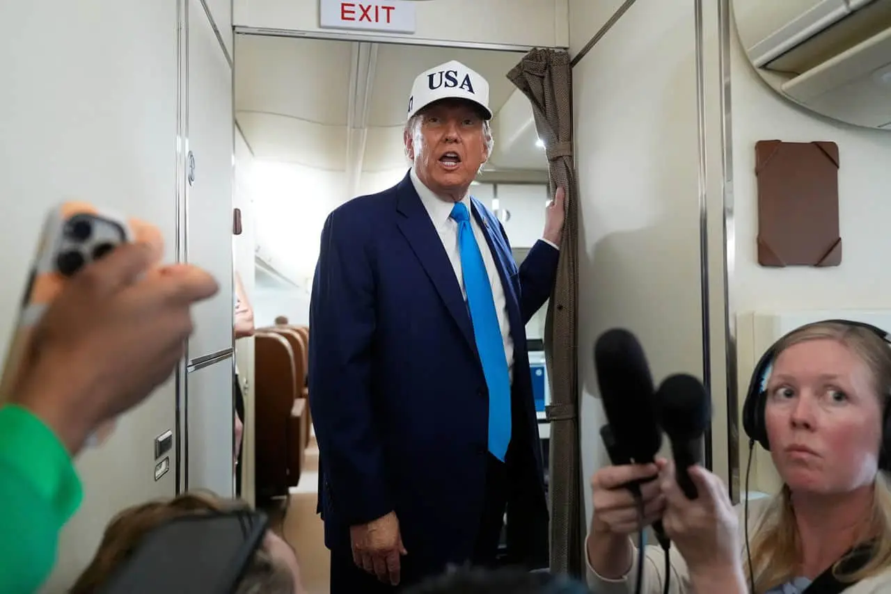 Трамп каже, що у потенційній зустрічі Путіна і Зеленського можуть взяти участь лідери ЄС
