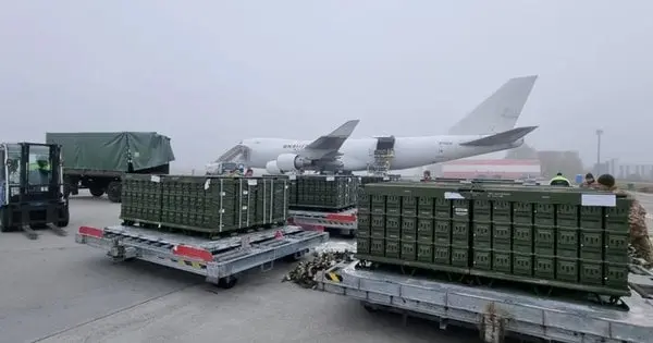 Зеленський розповів, що увійде до перших пакетів озброєння від США за гроші союзників НАТО