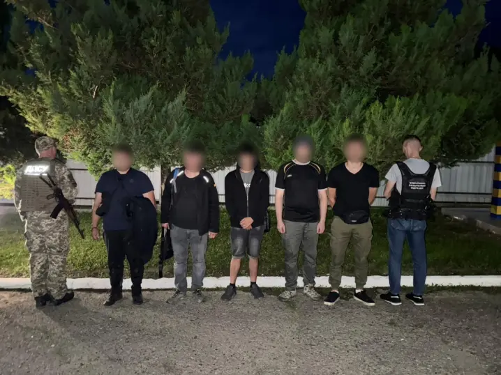 Затримано групу порушників кордону з мешканцями різних областей