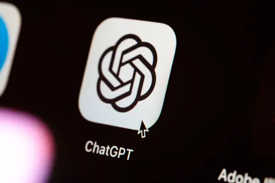 Користувачі надсилають понад 2,5 мільярда запитів до ChatGPT щодня — OpenAI
