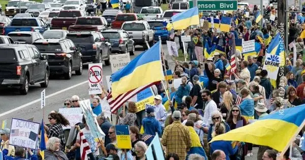 Мітинг на підтримку України відбувся в Анкориджі перед зустріччю