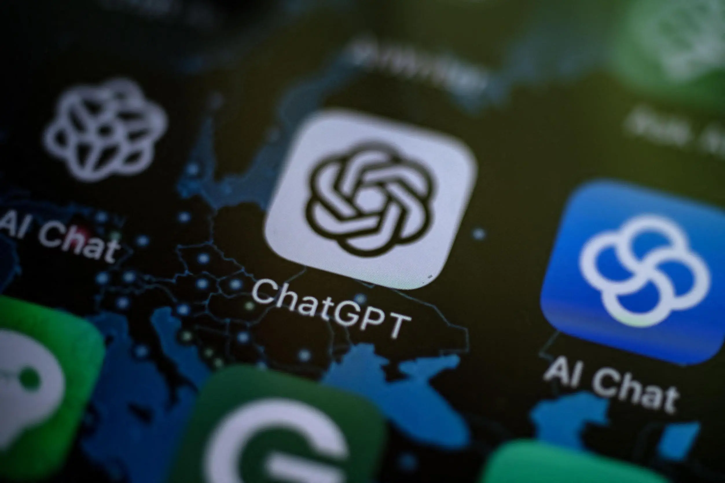 Дохід ChatGPT: Мобільний додаток зібрав $2 млрд