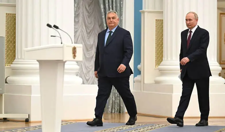 Російській СВР привидівся "план Єврокомісії зі зміни влади в Угорщині" з участю України