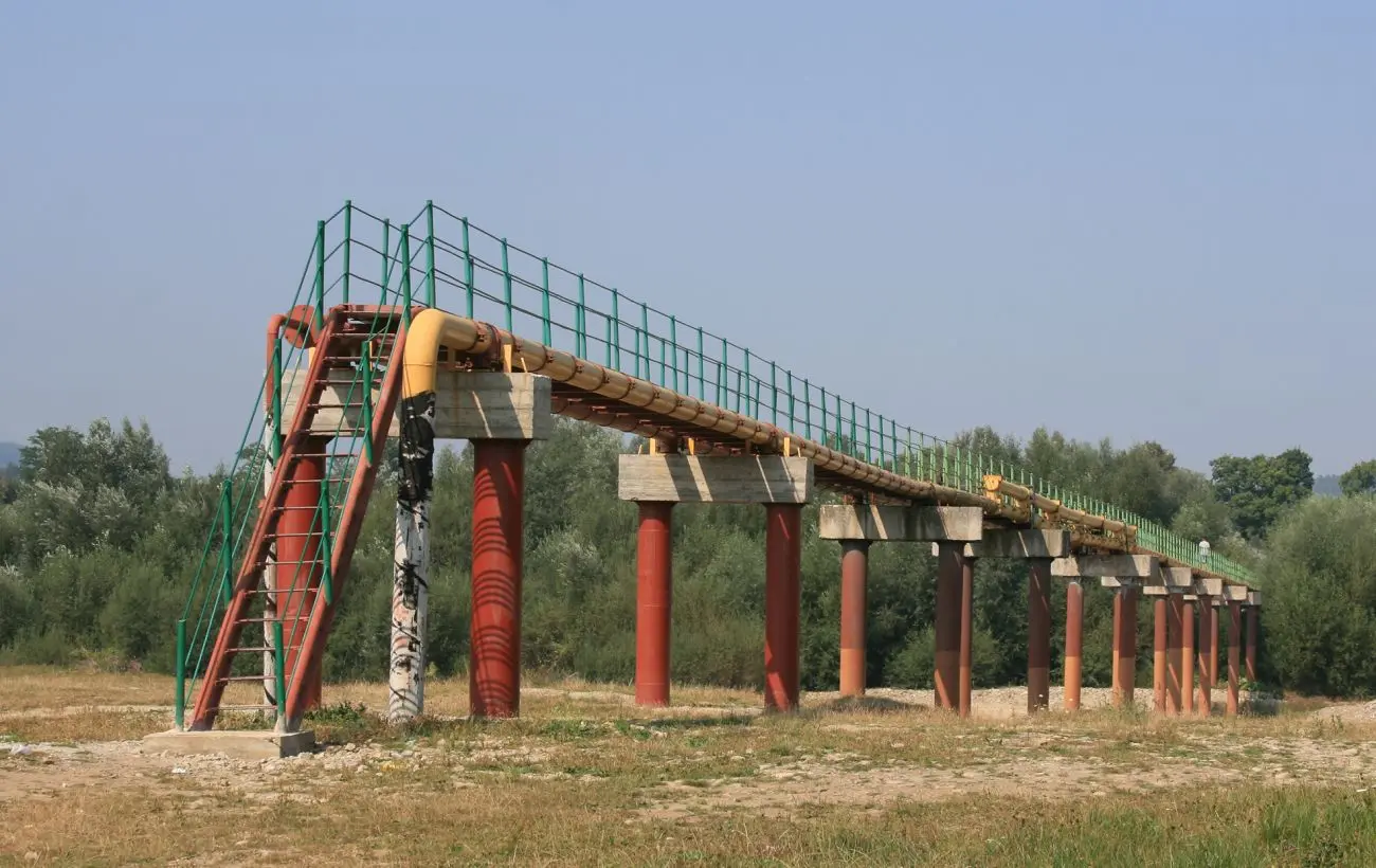 Словаччина слідом за Угорщиною заявила, що знову отримує російську нафту через "Дружбу"