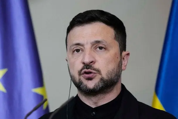 Удари по Херсонській ОВА: Зеленський зробив заяву (фото)