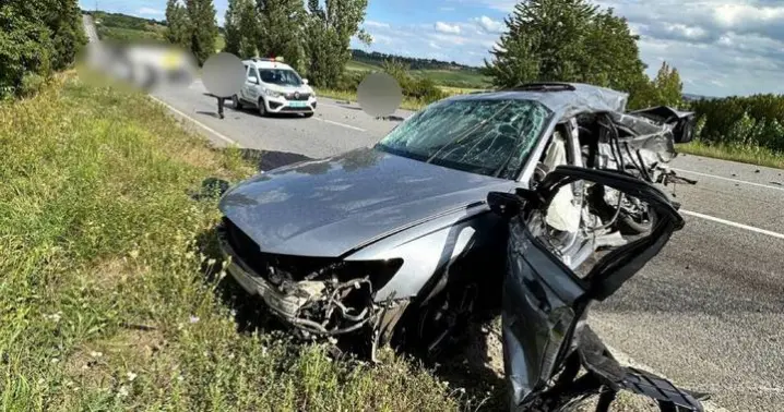 Моторошне ДТП на Буковині. Четверо потерпілих у лікарні, рух трасою перекрито