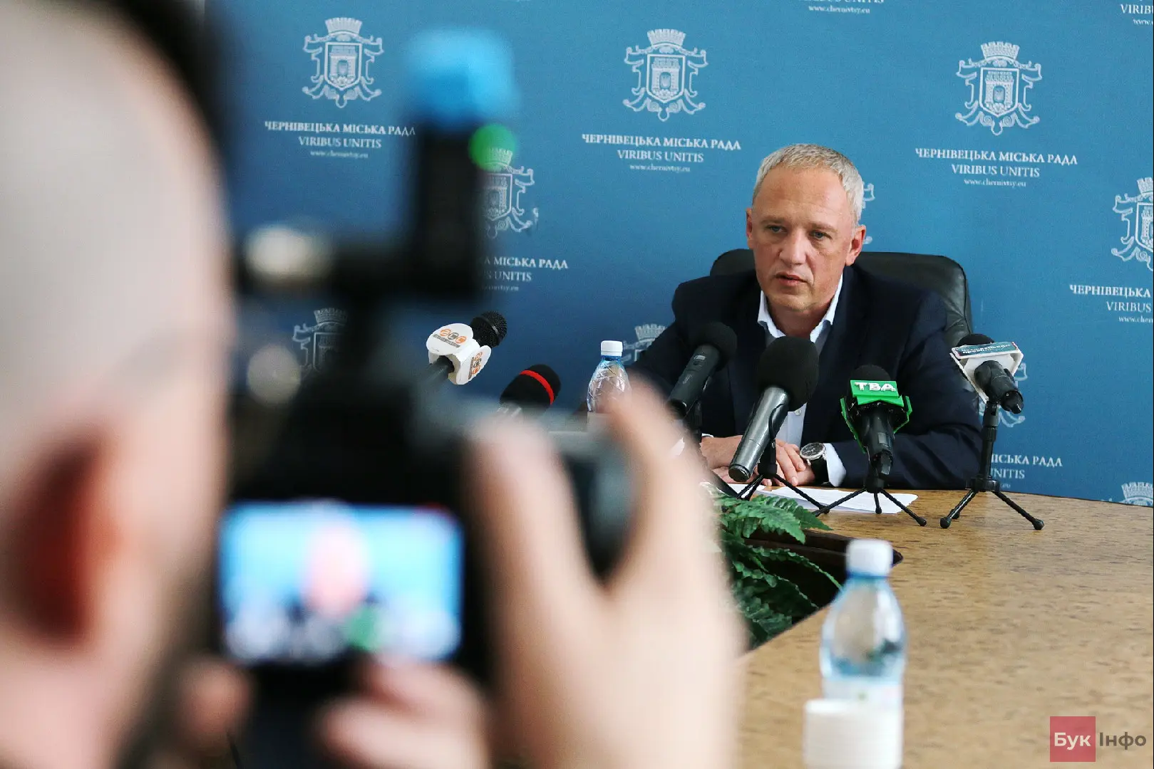 Мер Чернівців Клічук вважає &quot;перебором&quot; кримінальні справи проти міських чиновників: &quot;Це дестабілізує їхню роботу і демотивує працівників&quot;