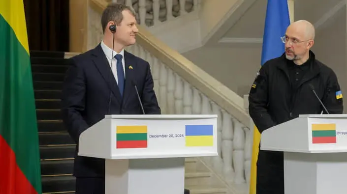 Відставка під тиском корупції: що змінює для України зміна прем'єра Литви 