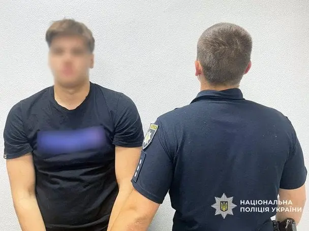 У Чернігові юнак холоднокровно зарізав сусідку: що відомо про злочин