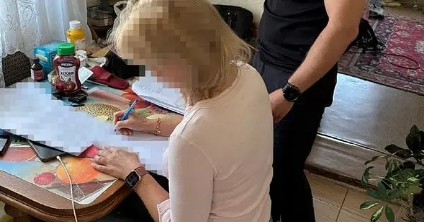 ДБР викрило військову, яка замість служби відпочивала на курортах та отримувала виплати