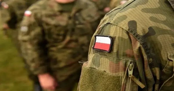 Більшість поляків не готові захищати країну в разі війни, – опитування