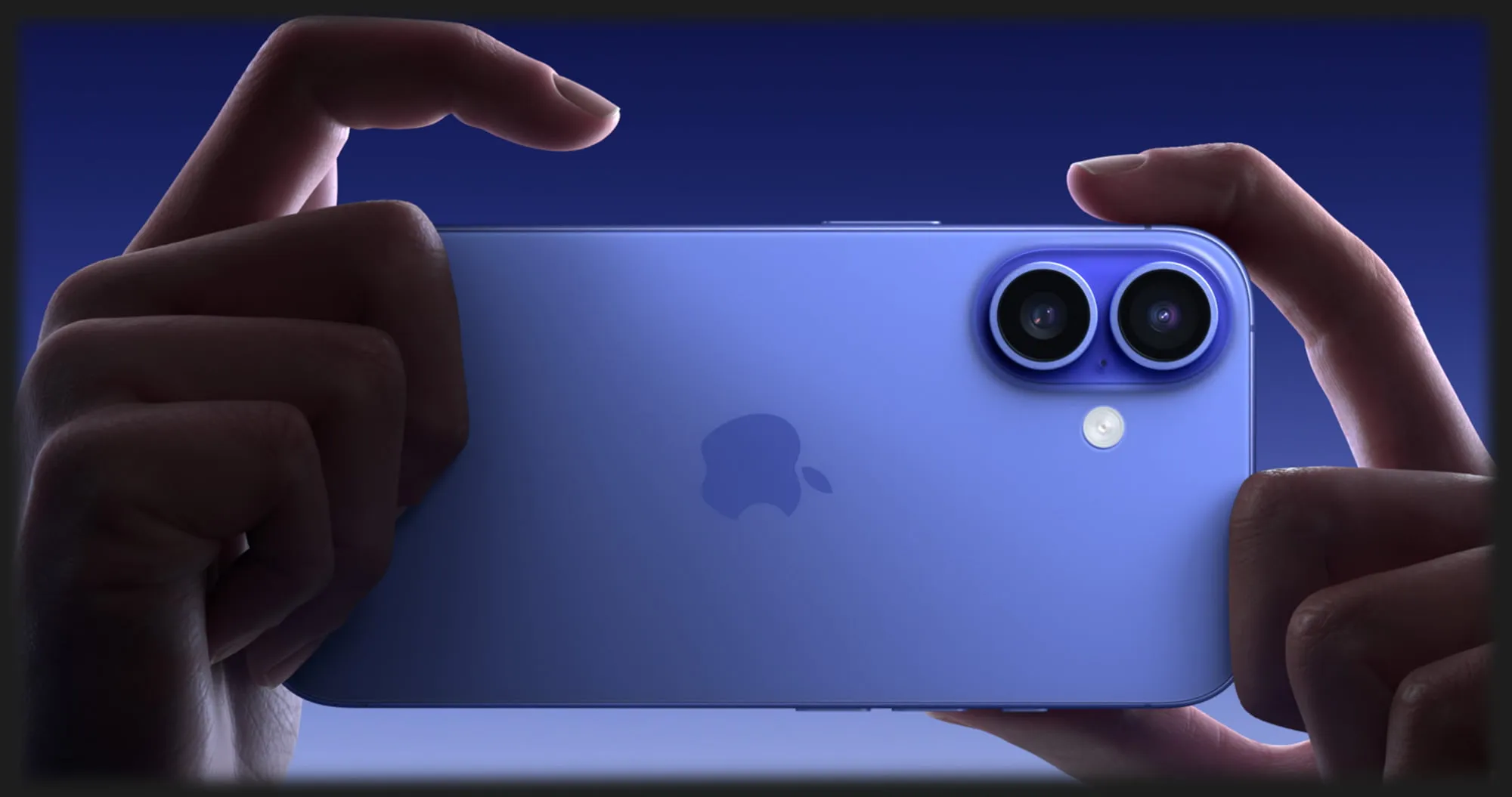 Apple відкладає запуск звичайного iPhone 18: ставка на складану модель
